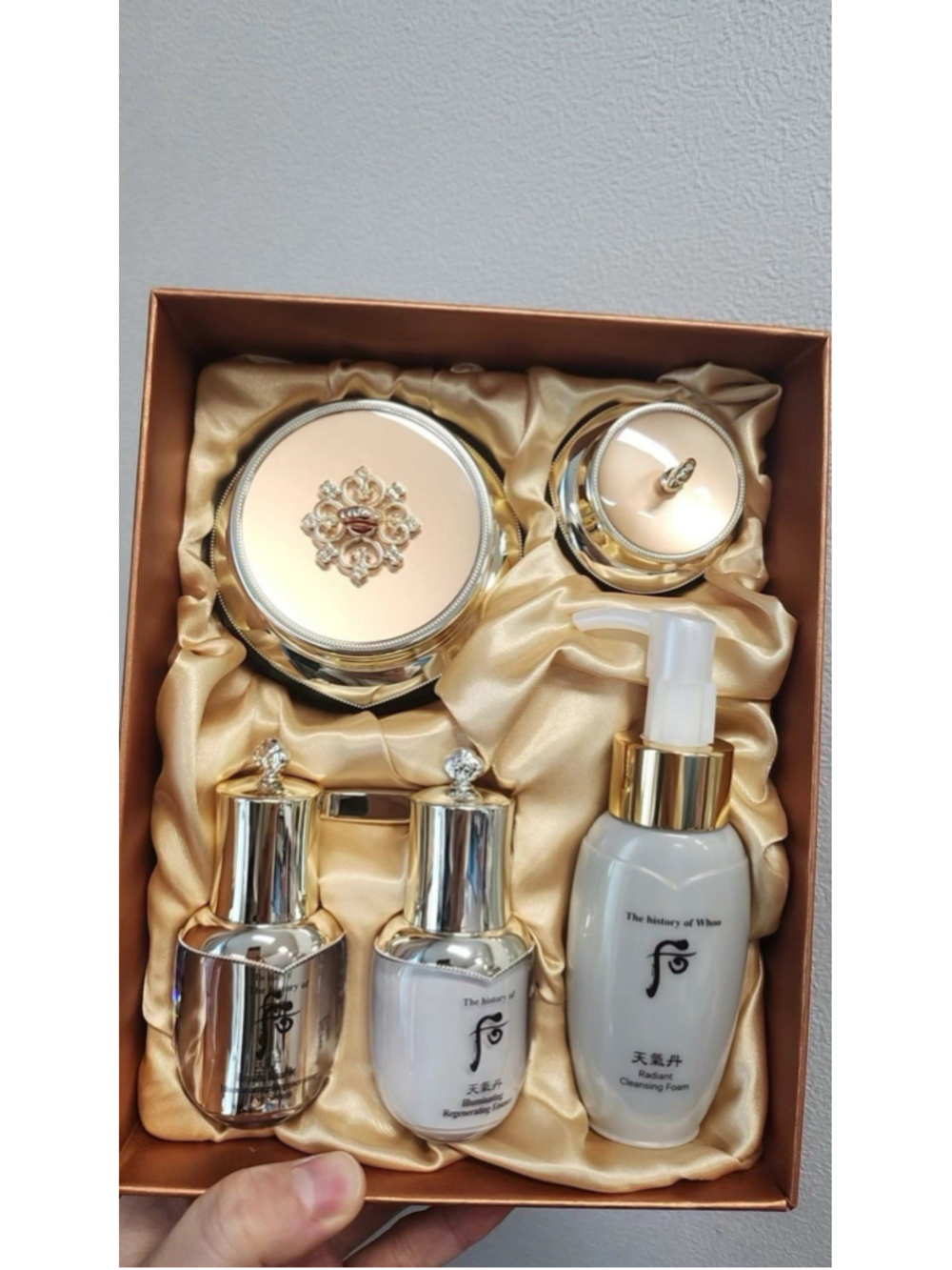The History of Whoo Cheongidan Radiant Regenerating Eye Cream 50ml Special Set